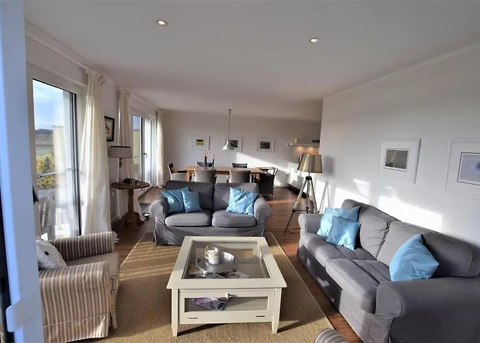 Wasserlaeufer Hohwacht